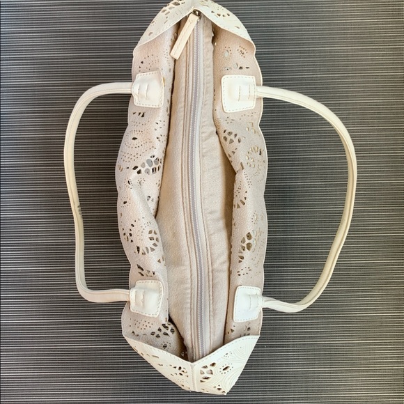 *gently used* Anthropologie leather tote (off-white) - Picture 7 of 11